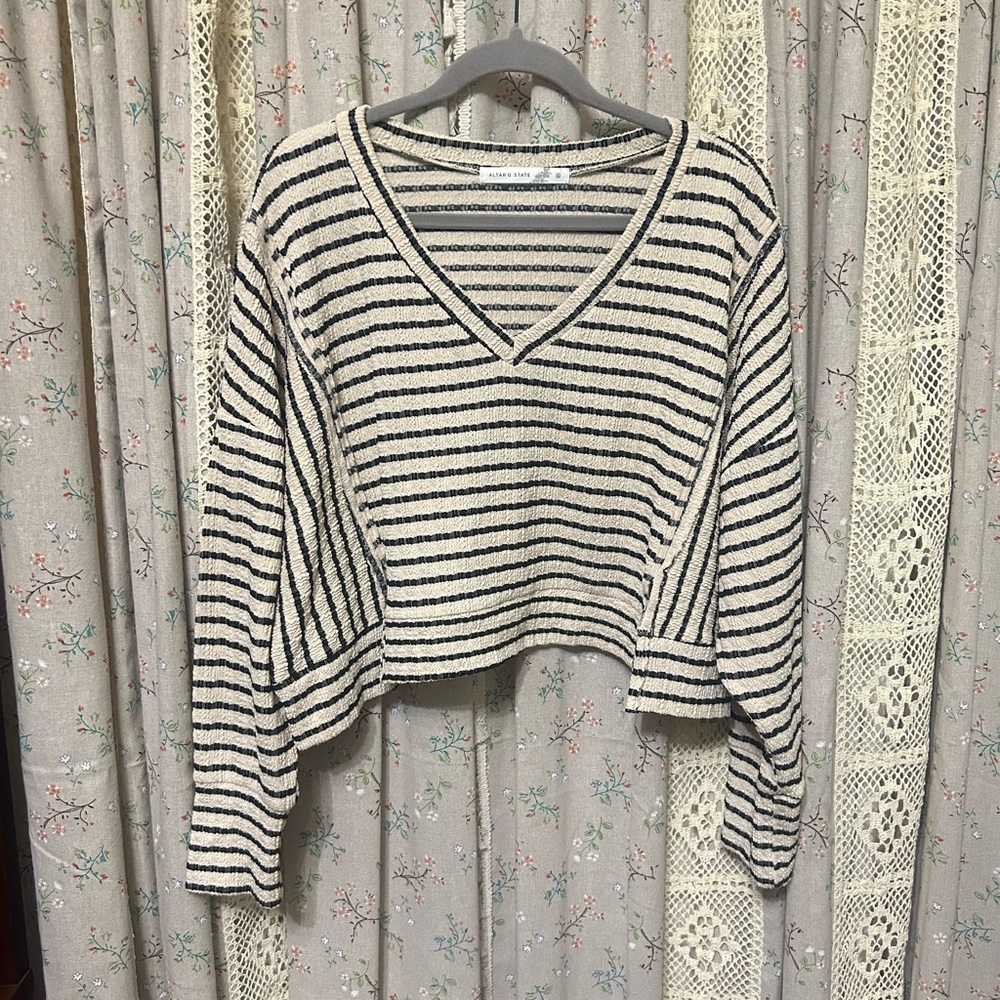 4/$25 Altar’d State Oversized Striped Knit Sweater – Size Small